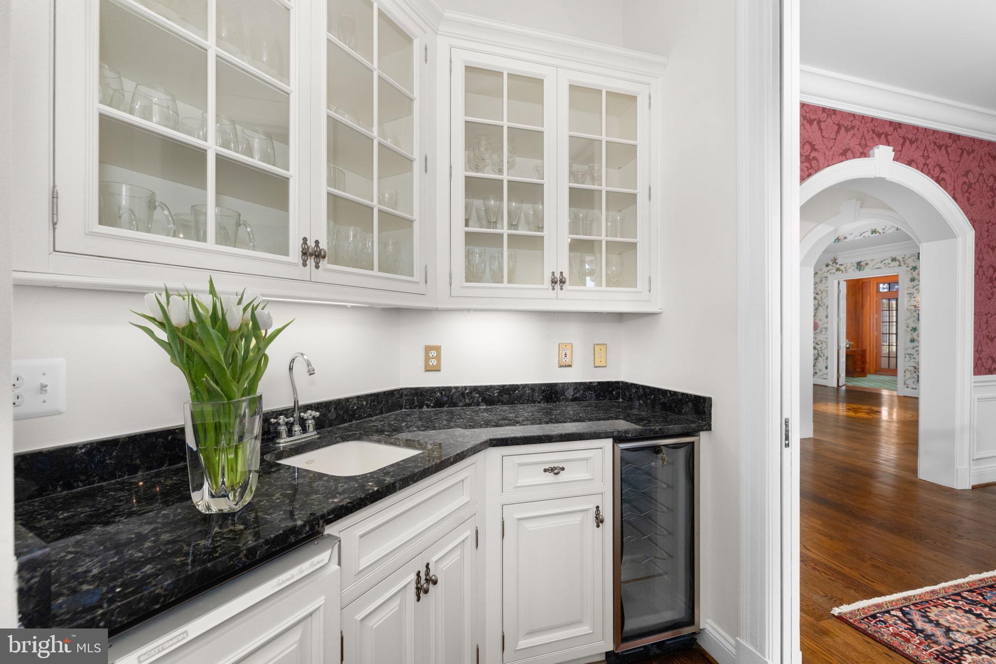 1205 Towlston Road McLean, VA 22102 - Photo 12 of 61