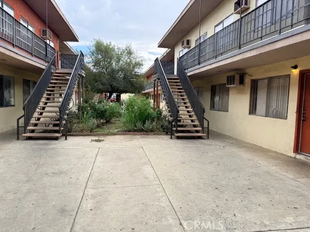 a view of washer and dryer