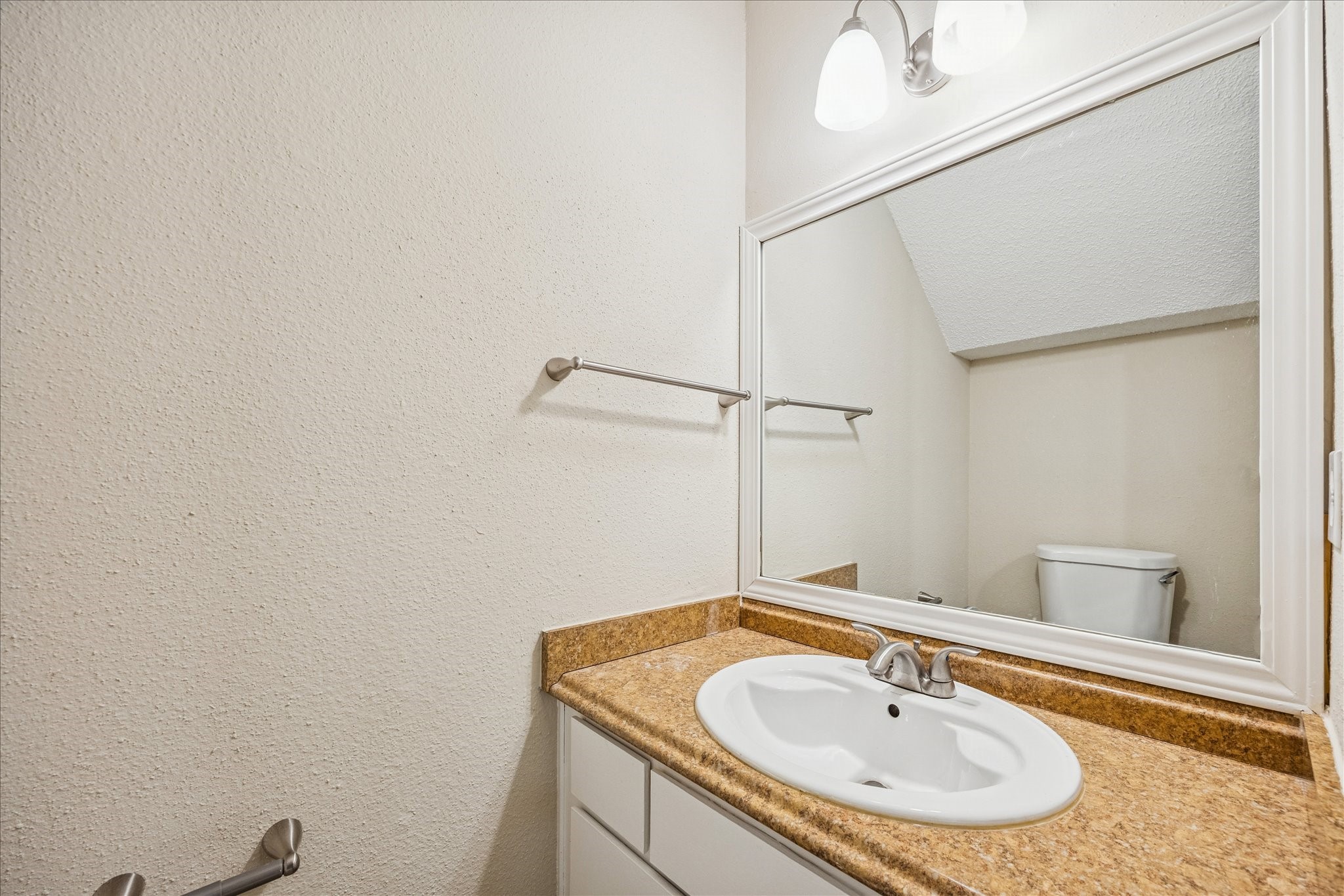 2800 Jeanetta Street, Unit 2107 Houston, TX 77063 - Photo 8 of 15