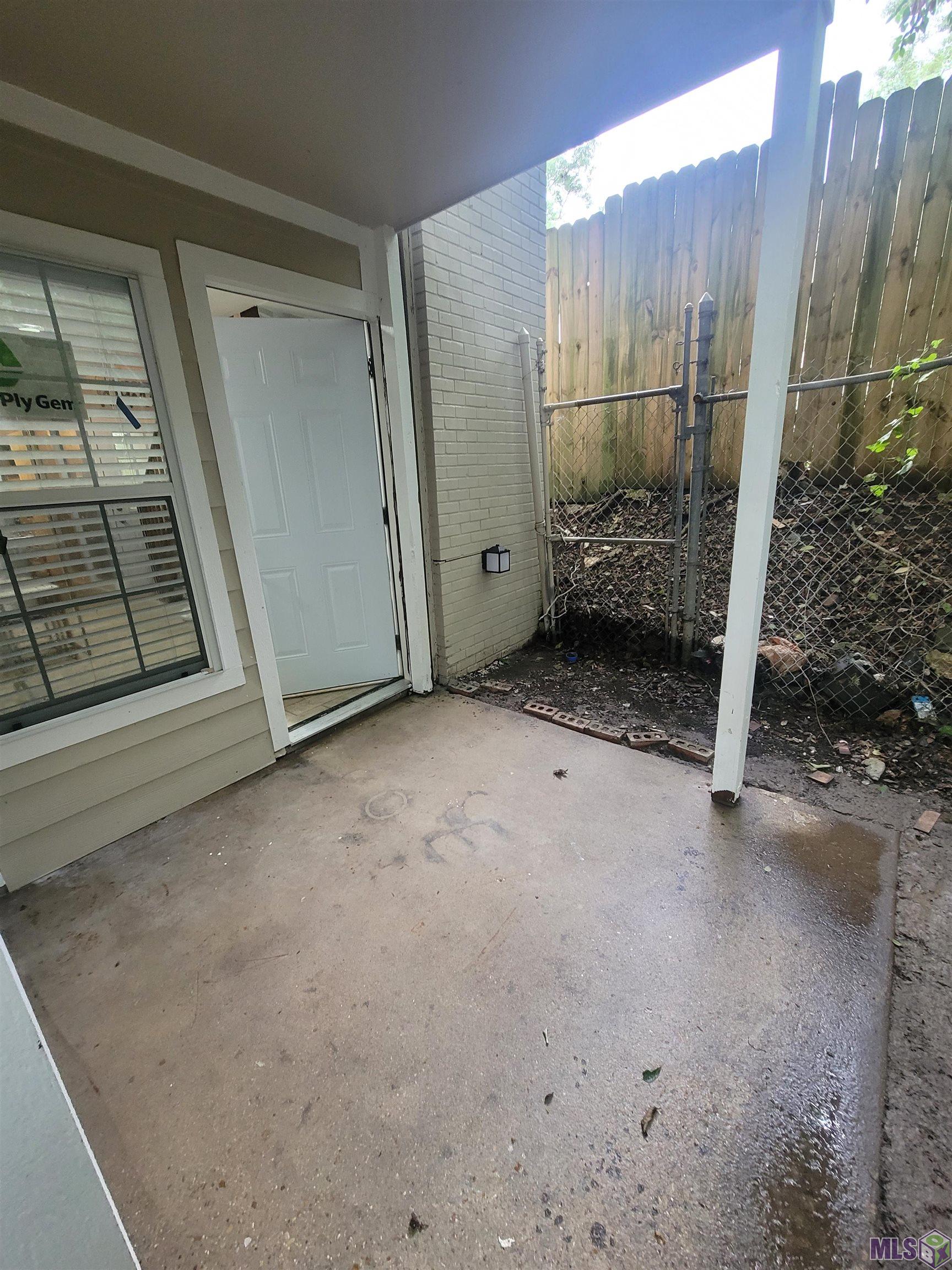 281 Chatsworth Street Baton Rouge, LA 70802 - Photo 6 of 6