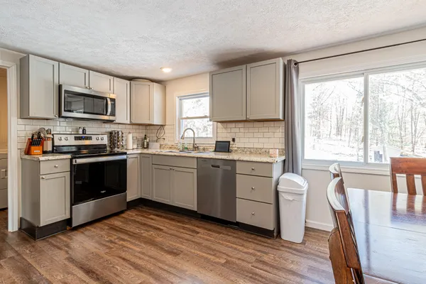 $240,000 | 9848 90th Avenue, Mecosta, MI 49332