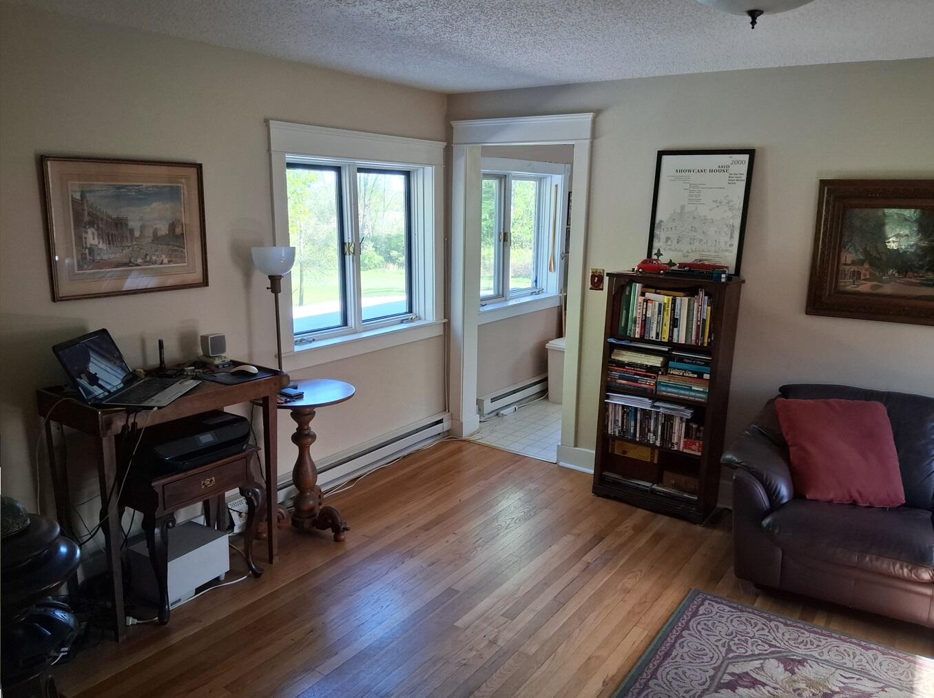 3150-3160 Defay Road Stevensville, MI 49127 - Photo 8 of 36 9-LR 2nd_2 - 4x3