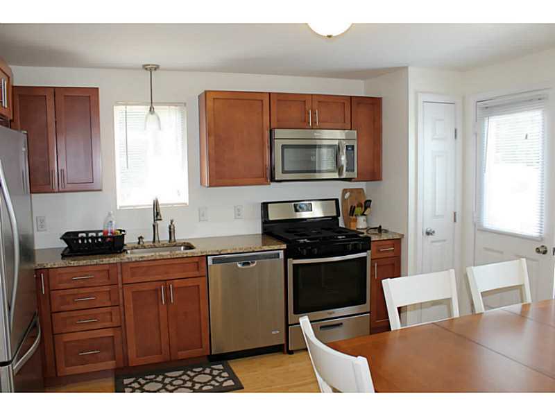35 Sandy Lane Westerly, RI 02891 - Photo 2 of 5 Kitchen.