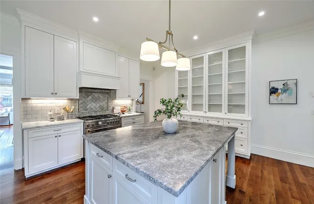 $2,295,000 | 6 Olive Street, Providence, RI 02906