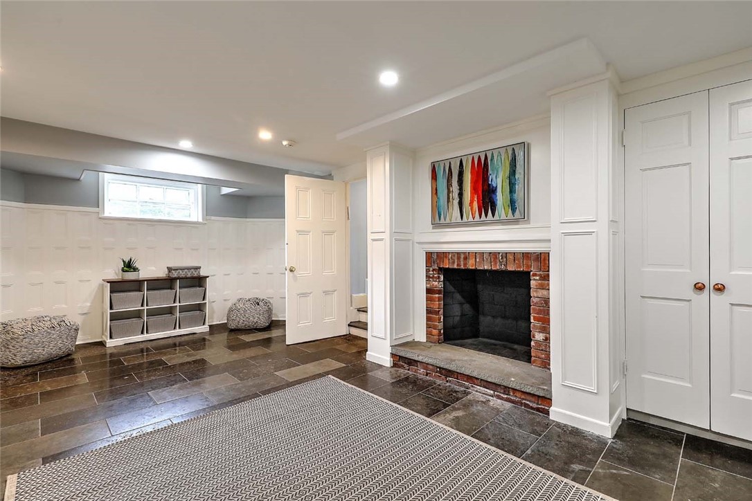 6 Olive Street Providence, RI 02906 - Photo 43 of 50