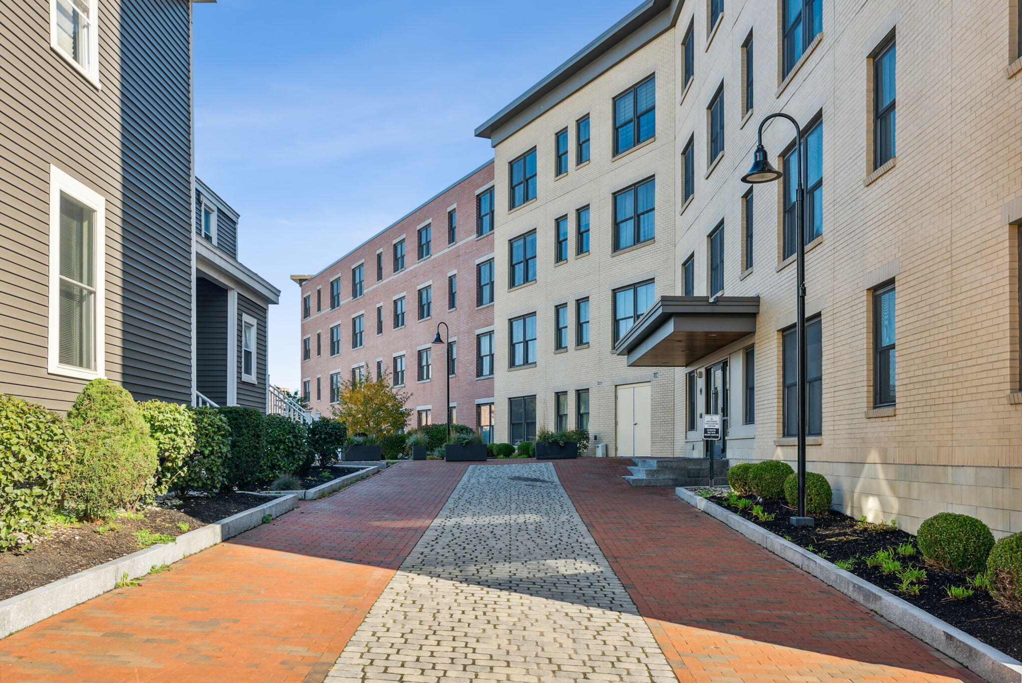 25 High Street, Unit 515 Portland, ME 04101 - Photo 3 of 42 1-web-or-mls-DSC03428