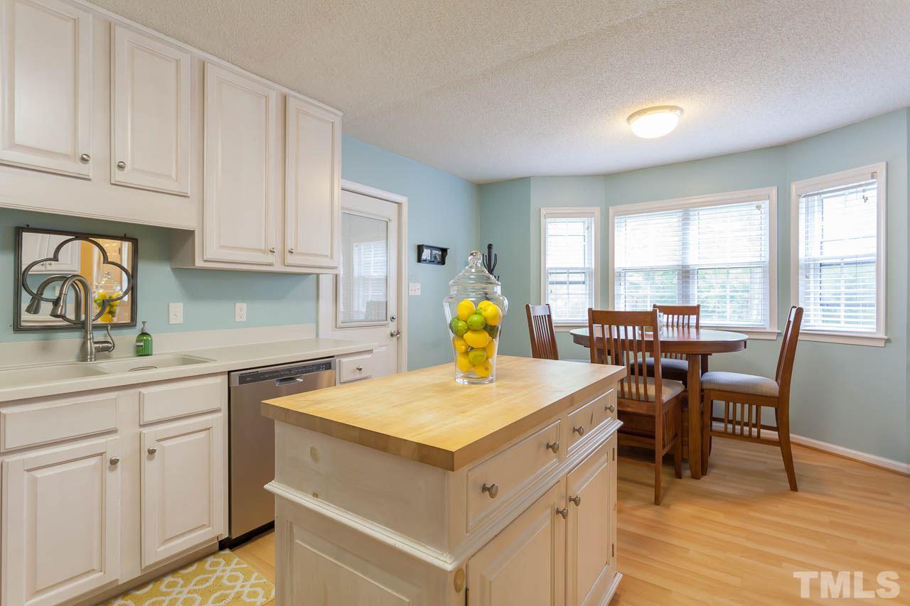 6809 Chamonix Place Raleigh, NC 27613 - Photo 9 of 25