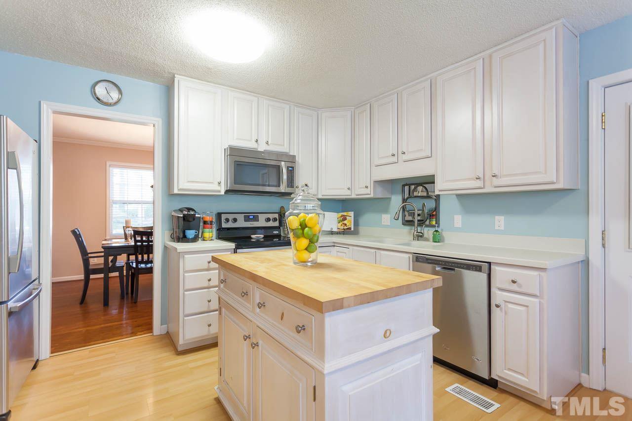 6809 Chamonix Place Raleigh, NC 27613 - Photo 10 of 25