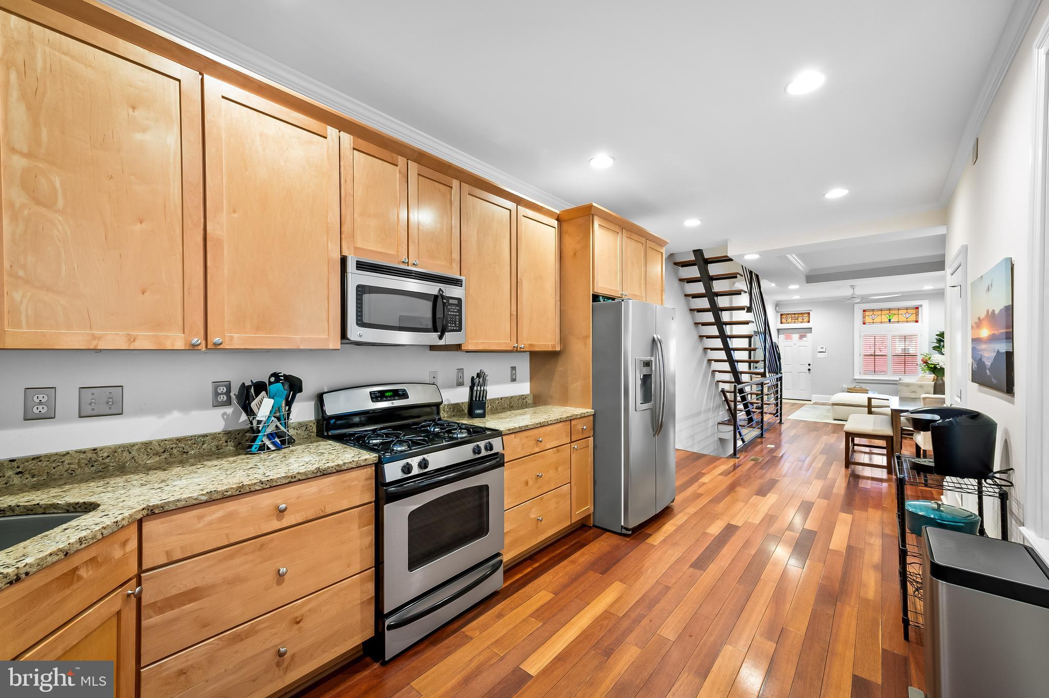 706 South Clinton Street Baltimore, MD 21224 - Photo 12 of 34