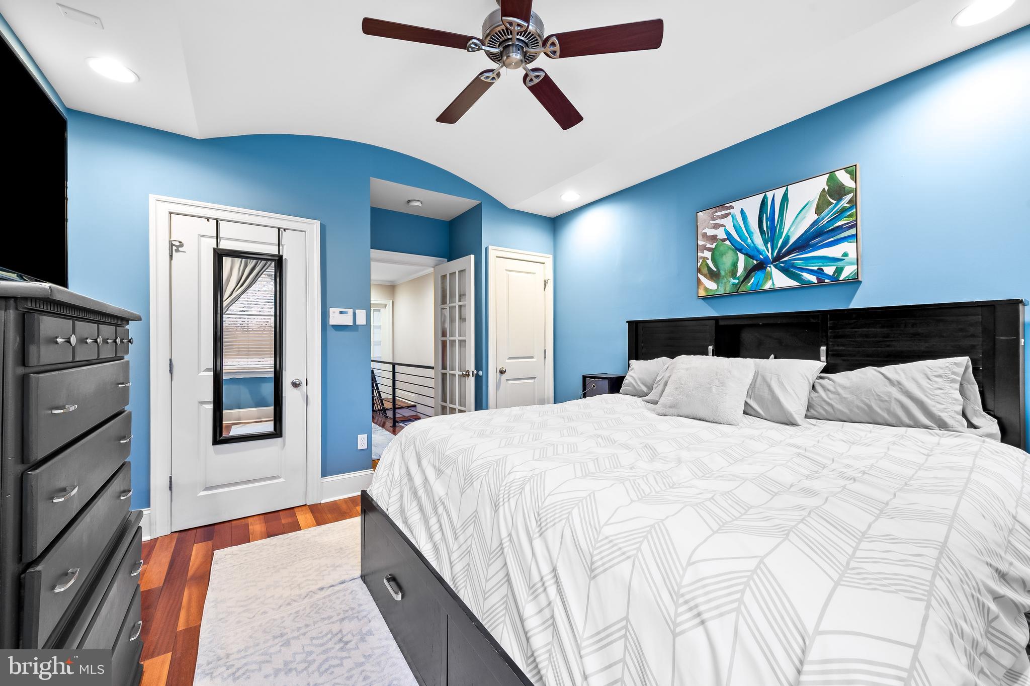 706 South Clinton Street Baltimore, MD 21224 - Photo 18 of 34
