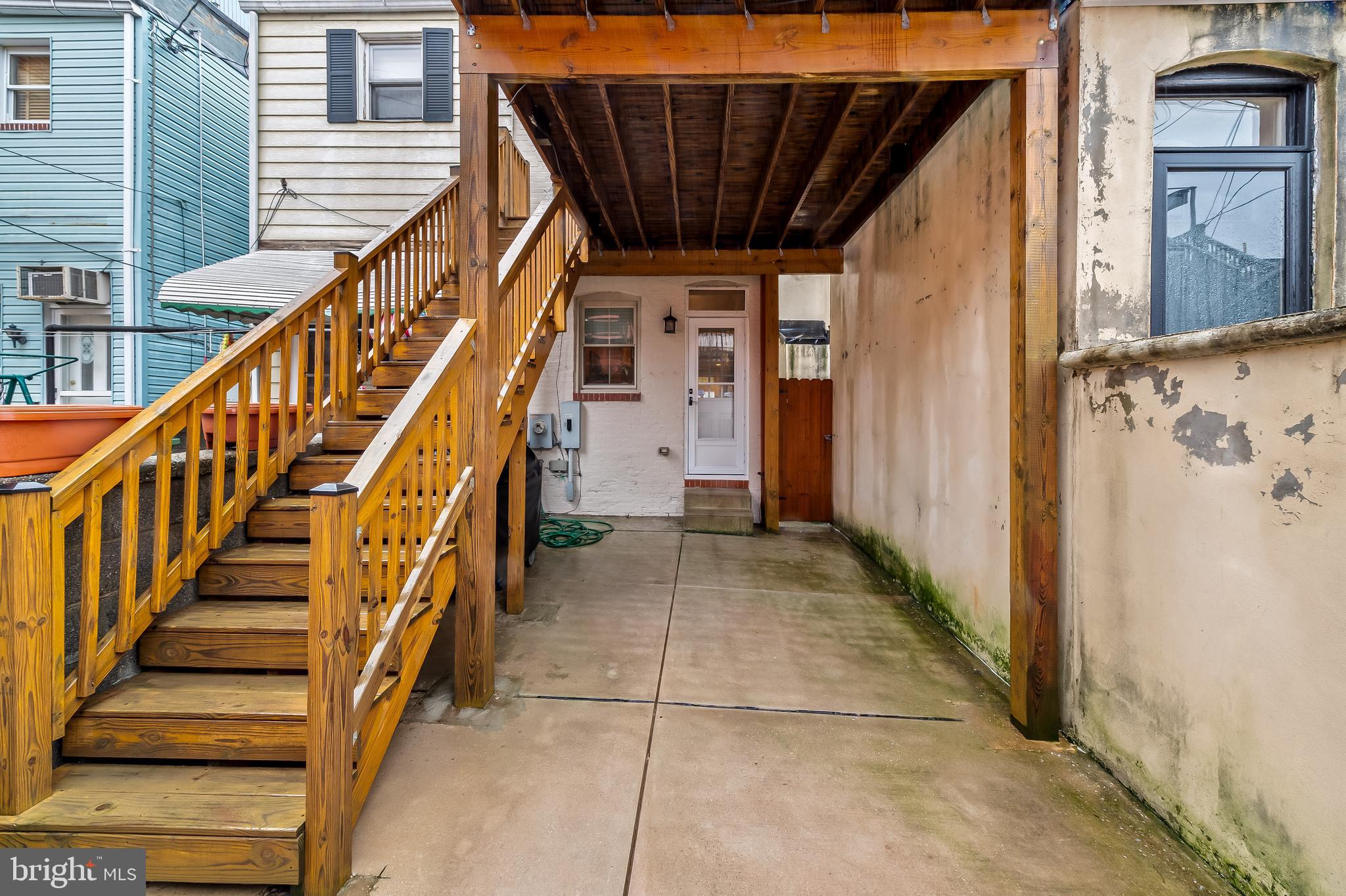 706 South Clinton Street Baltimore, MD 21224 - Photo 29 of 34