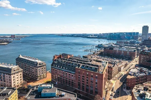 $3,195 | 357 Commercial Street, Unit 617, Boston, MA 02109