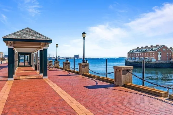 $3,195 | 357 Commercial Street, Unit 617, Boston, MA 02109