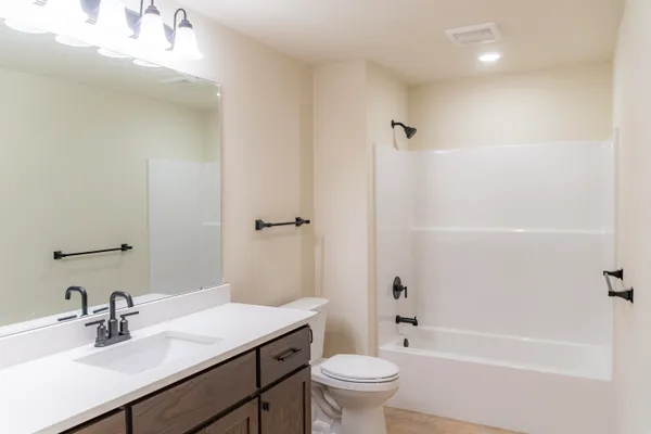 $694,800 | 621 Johnson Street, Onalaska, WI 54650