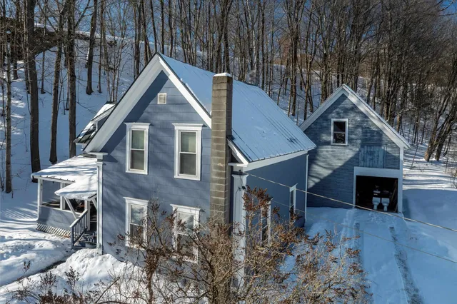$269,000 | 2 Pond Street, Ludlow, VT 05149