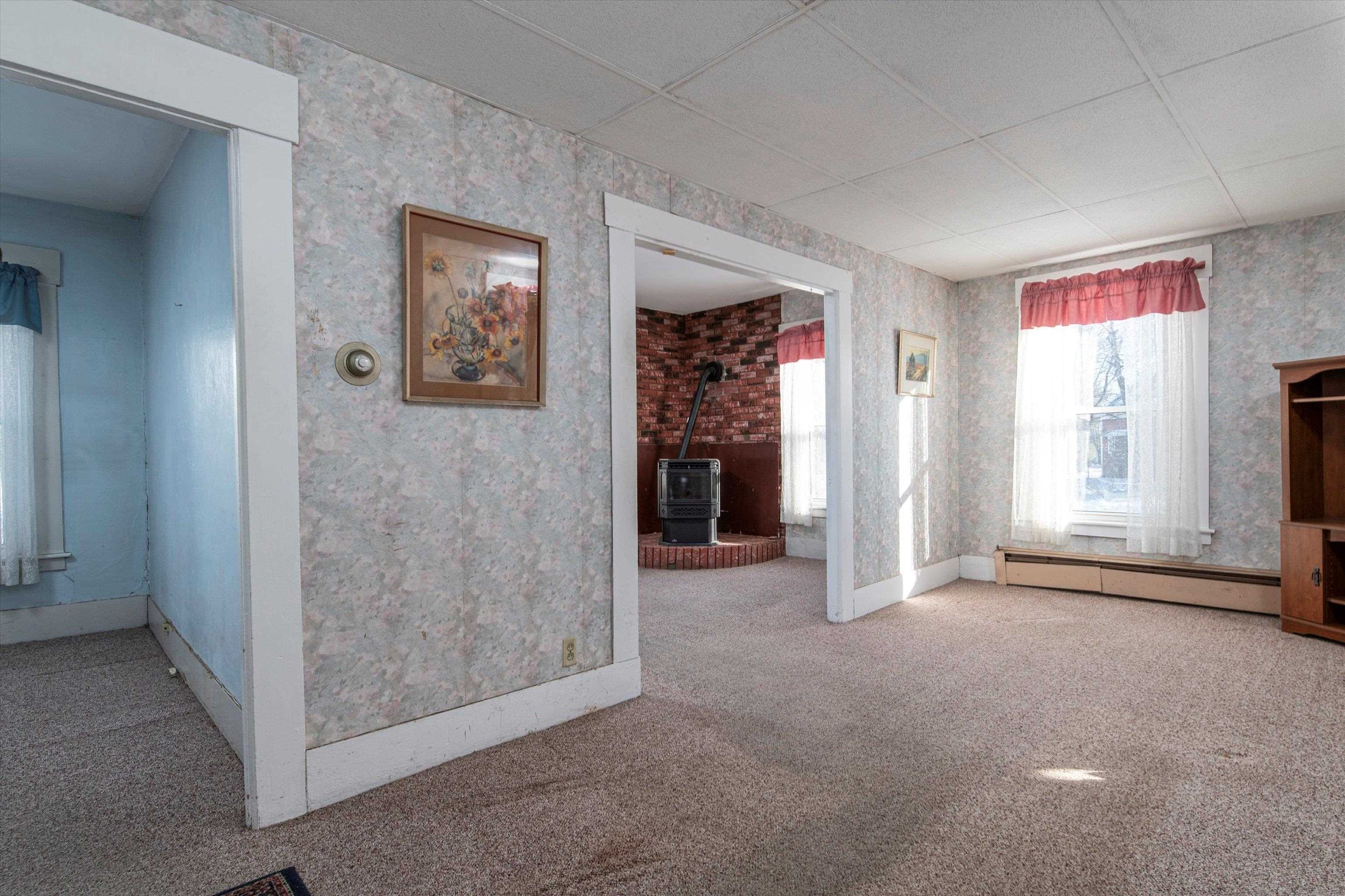 2 Pond Street Ludlow, VT 05149 - Photo 11 of 41