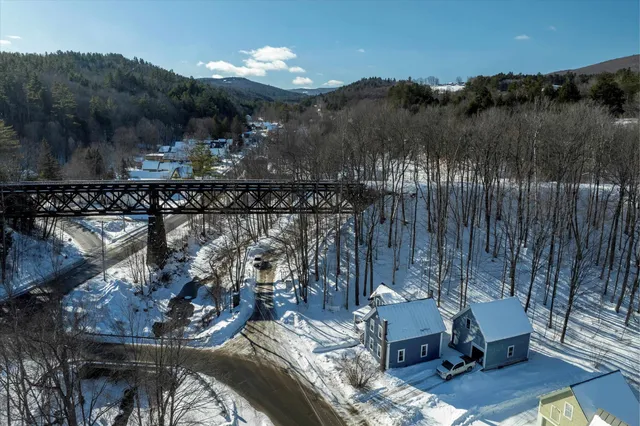 $269,000 | 2 Pond Street, Ludlow, VT 05149