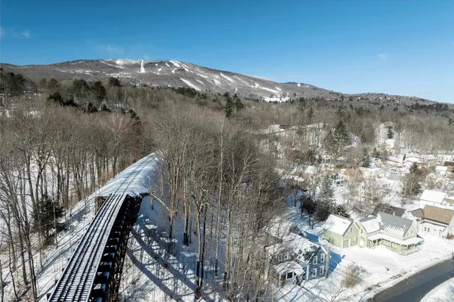 $269,000 | 2 Pond Street, Ludlow, VT 05149