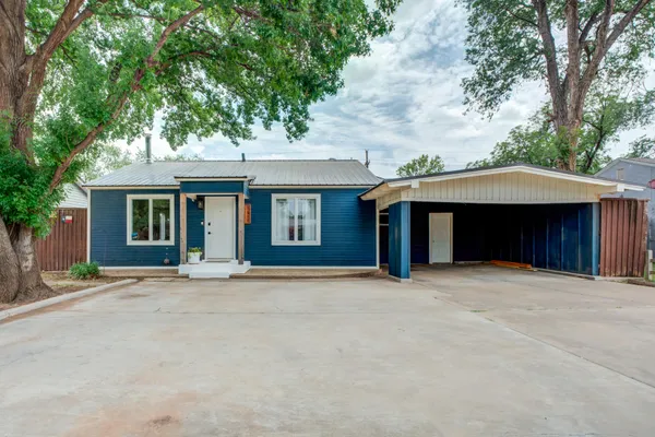 $279,900 | 3117 29th Street, Lubbock, TX 79410