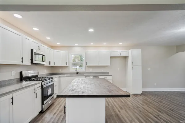 $299,900 | 2326 BUS 31, Peru, IN 46970