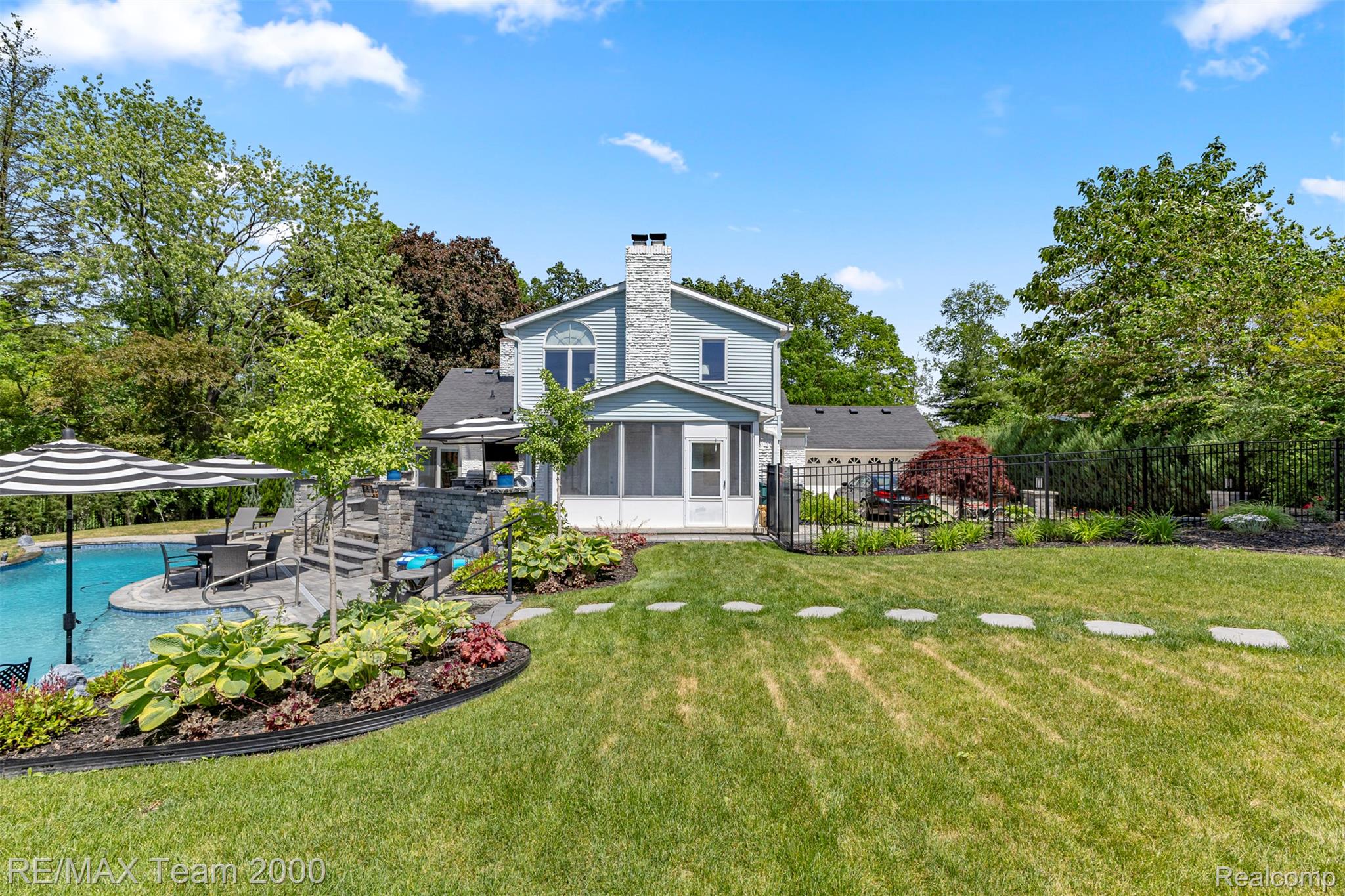 137 North Brady Road Dearborn, MI 48124 - Photo 56 of 72 56.jpg