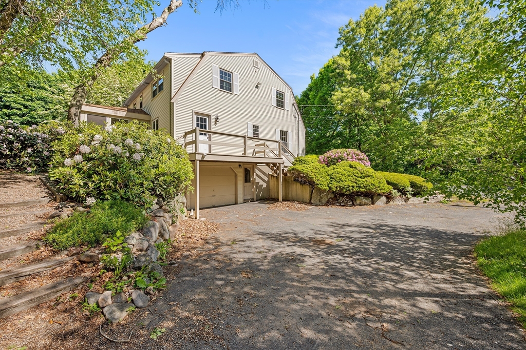 153 High Street Topsfield, MA 01983 - Photo 35 of 36