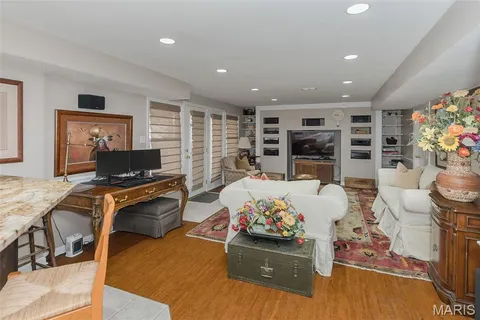 $1,295,000 | 2029 Brook Hill Lane, Chesterfield, MO 63017