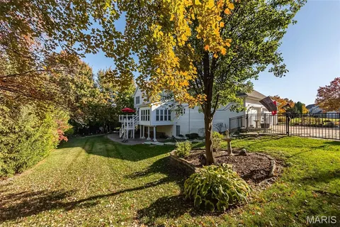 $1,295,000 | 2029 Brook Hill Lane, Chesterfield, MO 63017