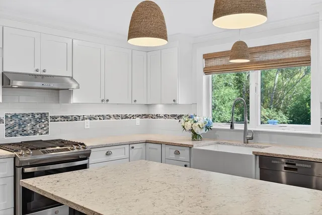 $1,795,000 | 128 Uncle Percy's Road, Mashpee, MA 02649