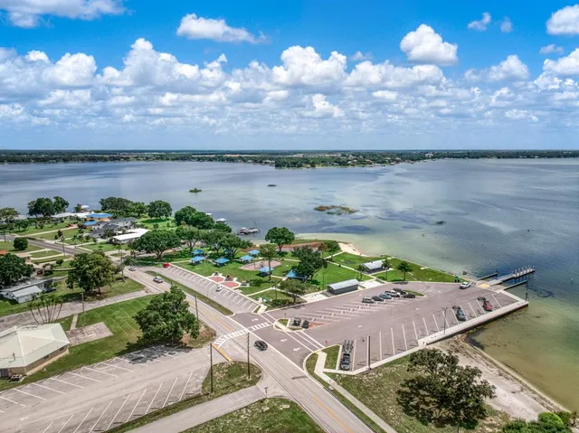 $230,000 | 1323 Chloe Terrace, Sebring, FL 33870