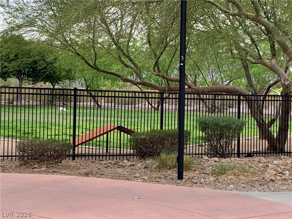 1008 Beaver Crest Terrace Henderson, NV 89015 - Photo 80 of 91 Heritage park just a short drive away!