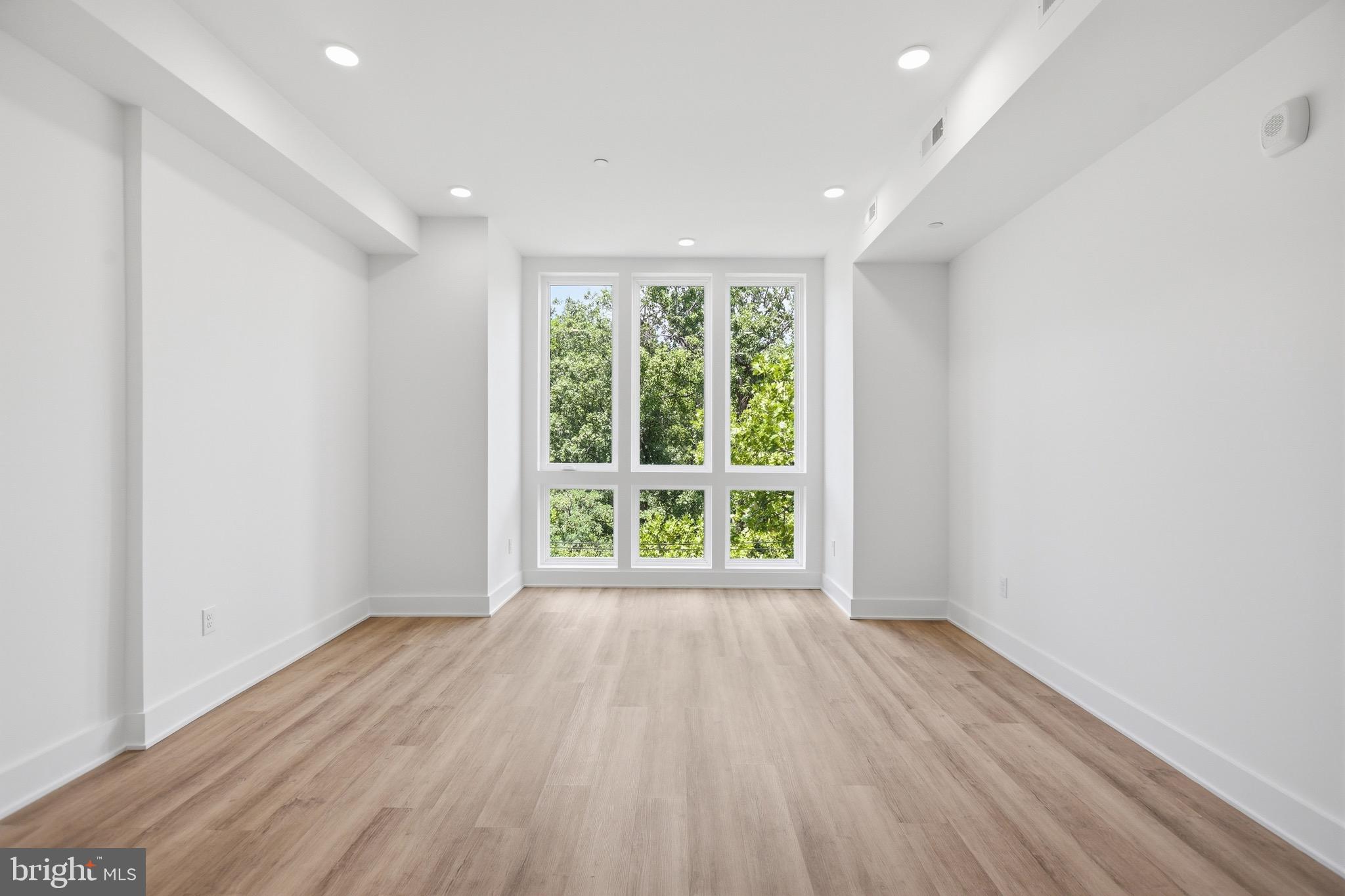2105 M Street Northeast, Unit PH2 Washington, DC 20002 - Photo 19 of 30 Gallery Image 19
