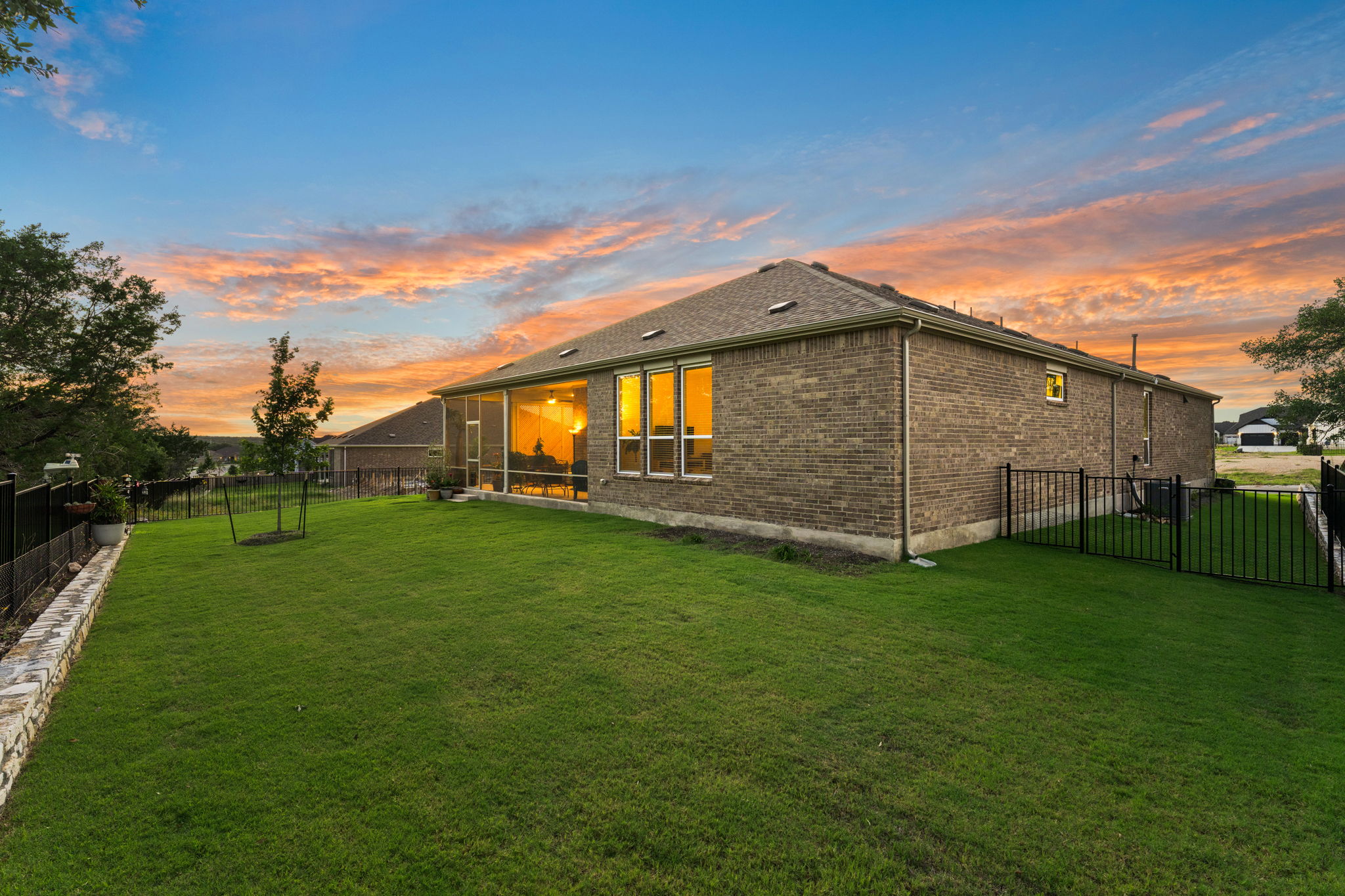 112 Telegraph Lane Georgetown, TX 78633 - Photo 27 of 35