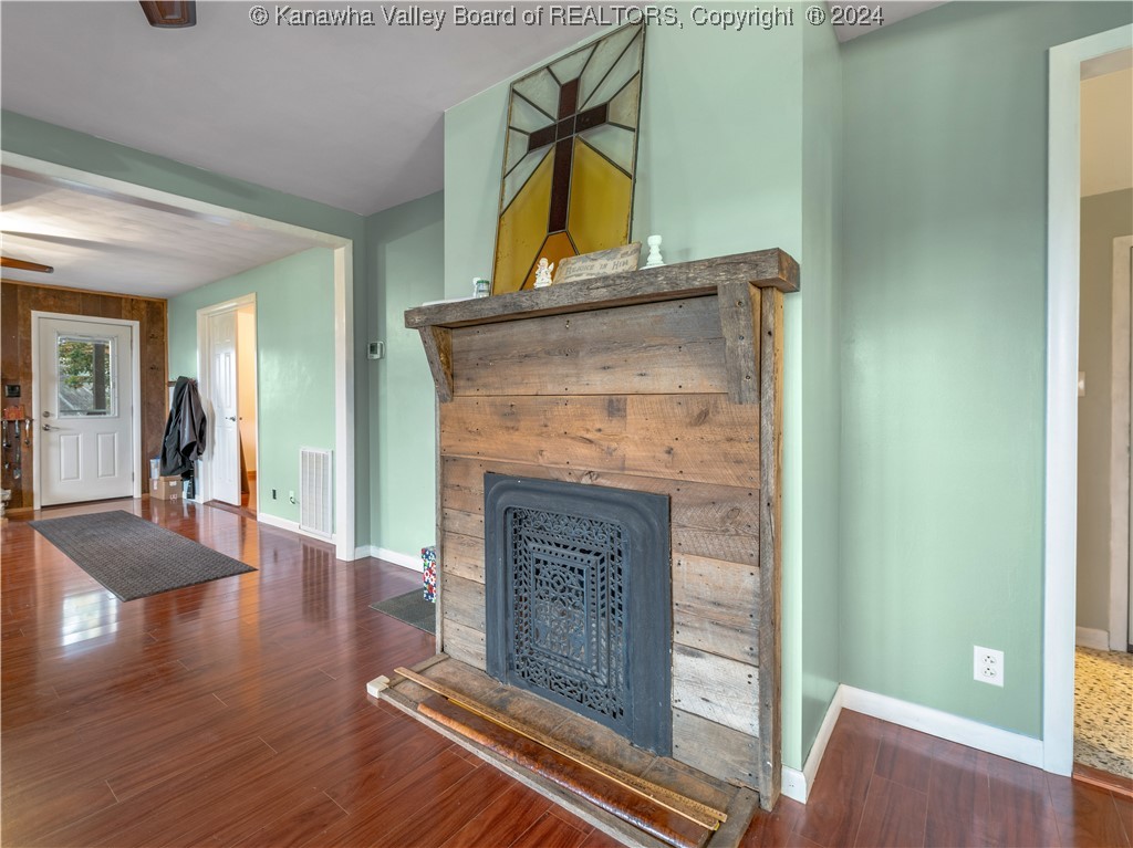 19435 Winfield Road Fraziers Bottom, WV 25082 - Photo 21 of 41 Gallery Image 21