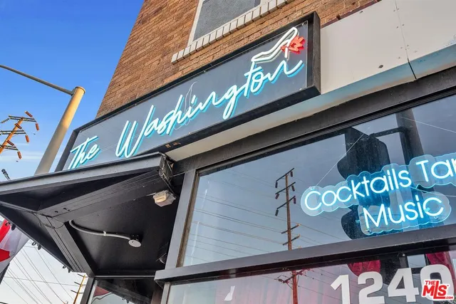 a close up of a street sign