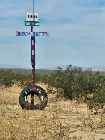 $14,000 | 0 Gin, Landers, CA 92285
