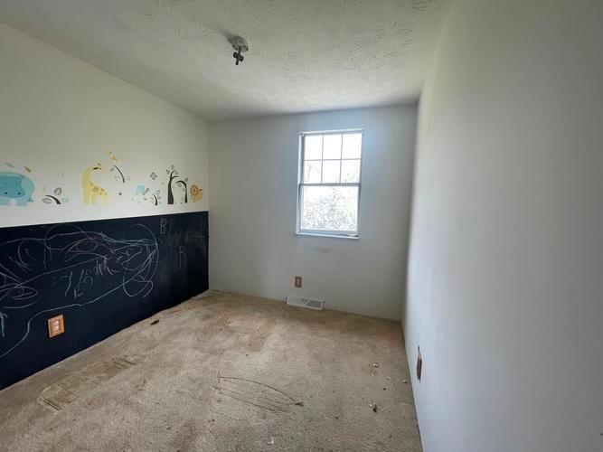 620 Markman Park Road Baden, PA 15005 - Photo 9 of 13 Gallery Image 9