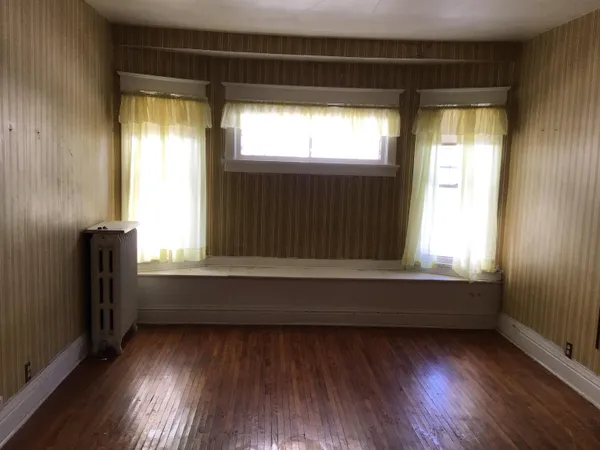 $254,906 | 906 Somonauk Street, Sycamore, IL 60178