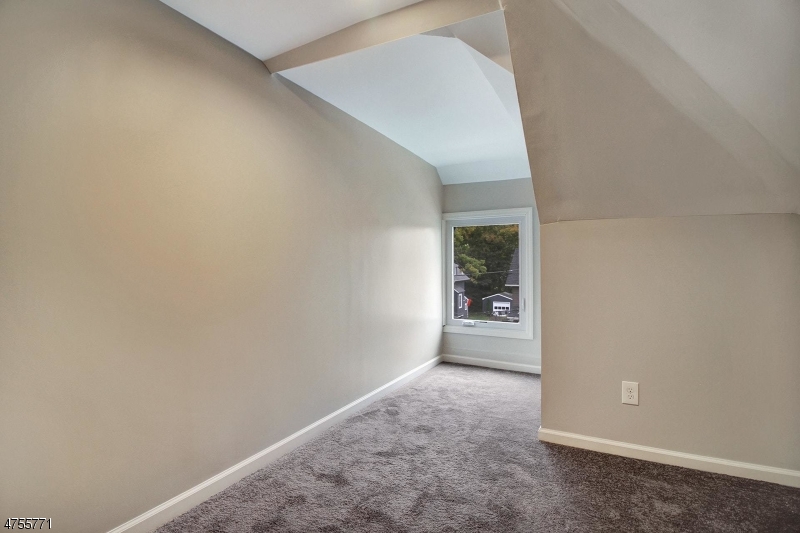 17 William Street, Unit B Summit, NJ 07901 - Photo 15 of 19 a view of an empty room and window