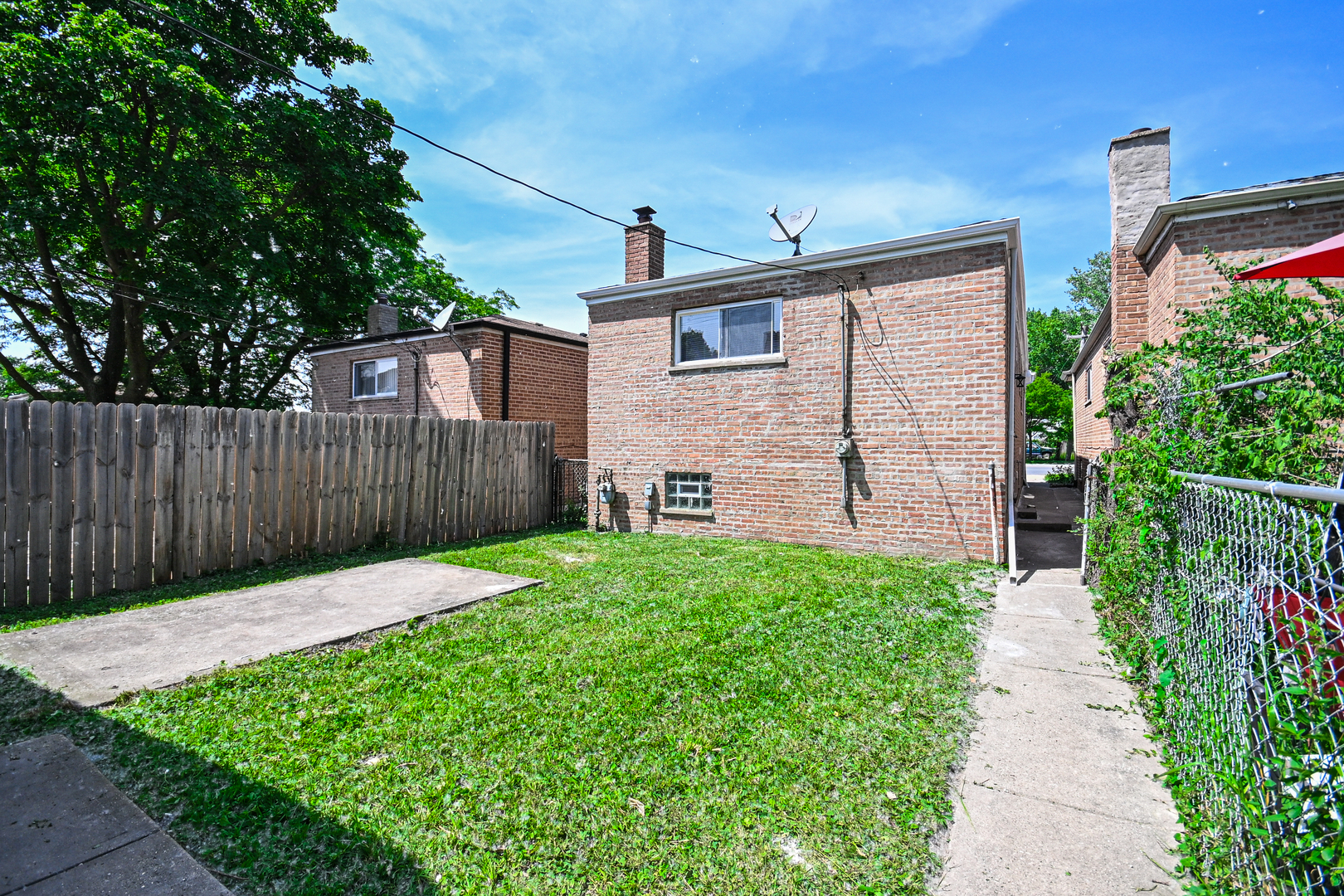 1237 East 95th Street Chicago, IL 60628 - Photo 24 of 26