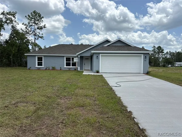 $279,900 | 9641 North Fairy Lilly Drive, Dunnellon, FL 34433