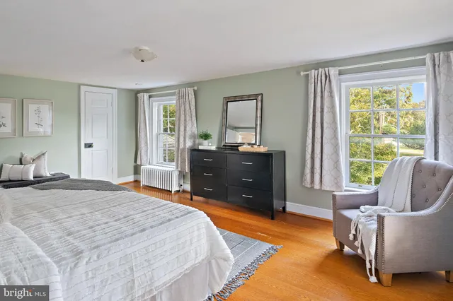 $1,299,900 | 16110 Drayton Farm Drive, Spencerville, MD 20868