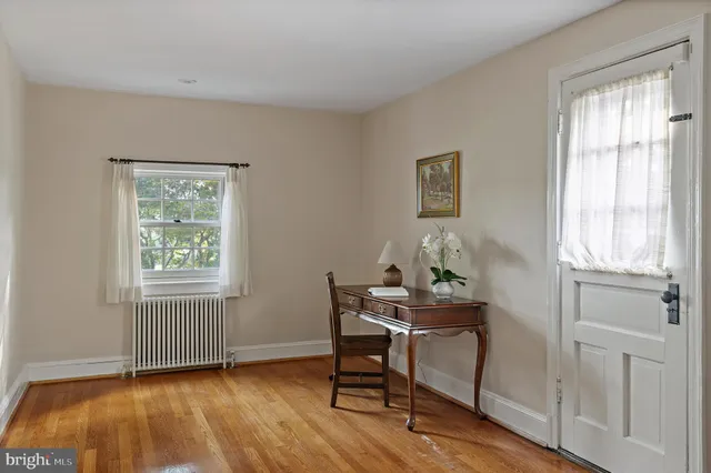 $1,299,900 | 16110 Drayton Farm Drive, Spencerville, MD 20868