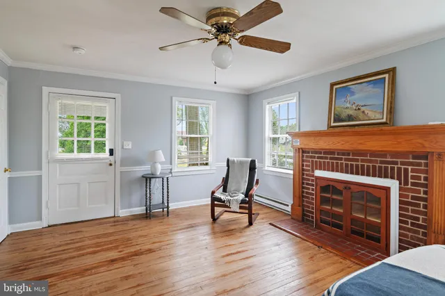 $1,299,900 | 16110 Drayton Farm Drive, Spencerville, MD 20868