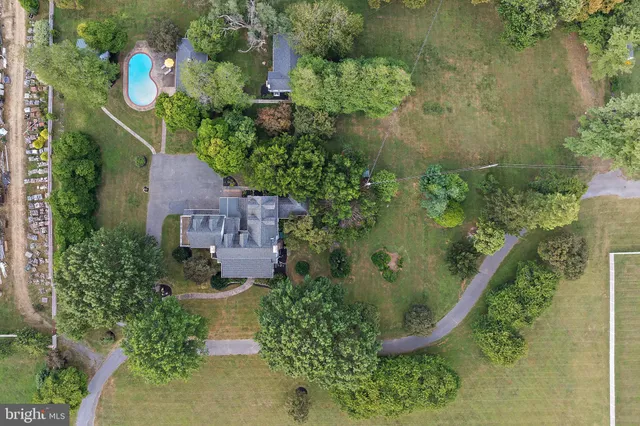 $1,299,900 | 16110 Drayton Farm Drive, Spencerville, MD 20868
