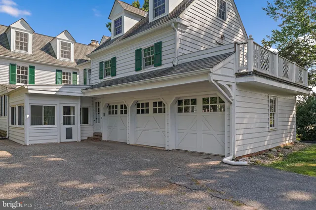 $1,299,900 | 16110 Drayton Farm Drive, Spencerville, MD 20868