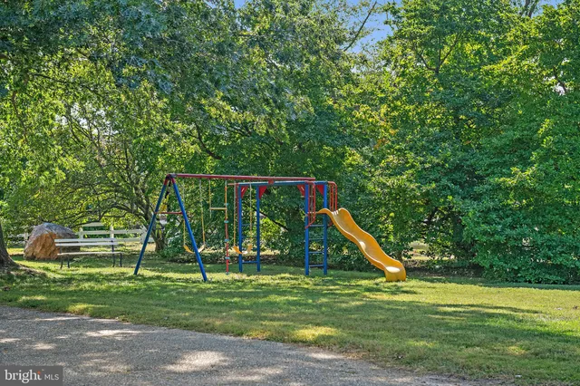 $1,299,900 | 16110 Drayton Farm Drive, Spencerville, MD 20868