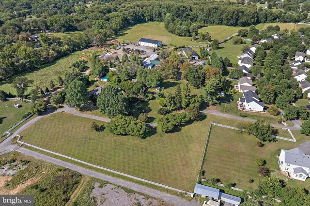 $1,299,900 | 16110 Drayton Farm Drive, Spencerville, MD 20868