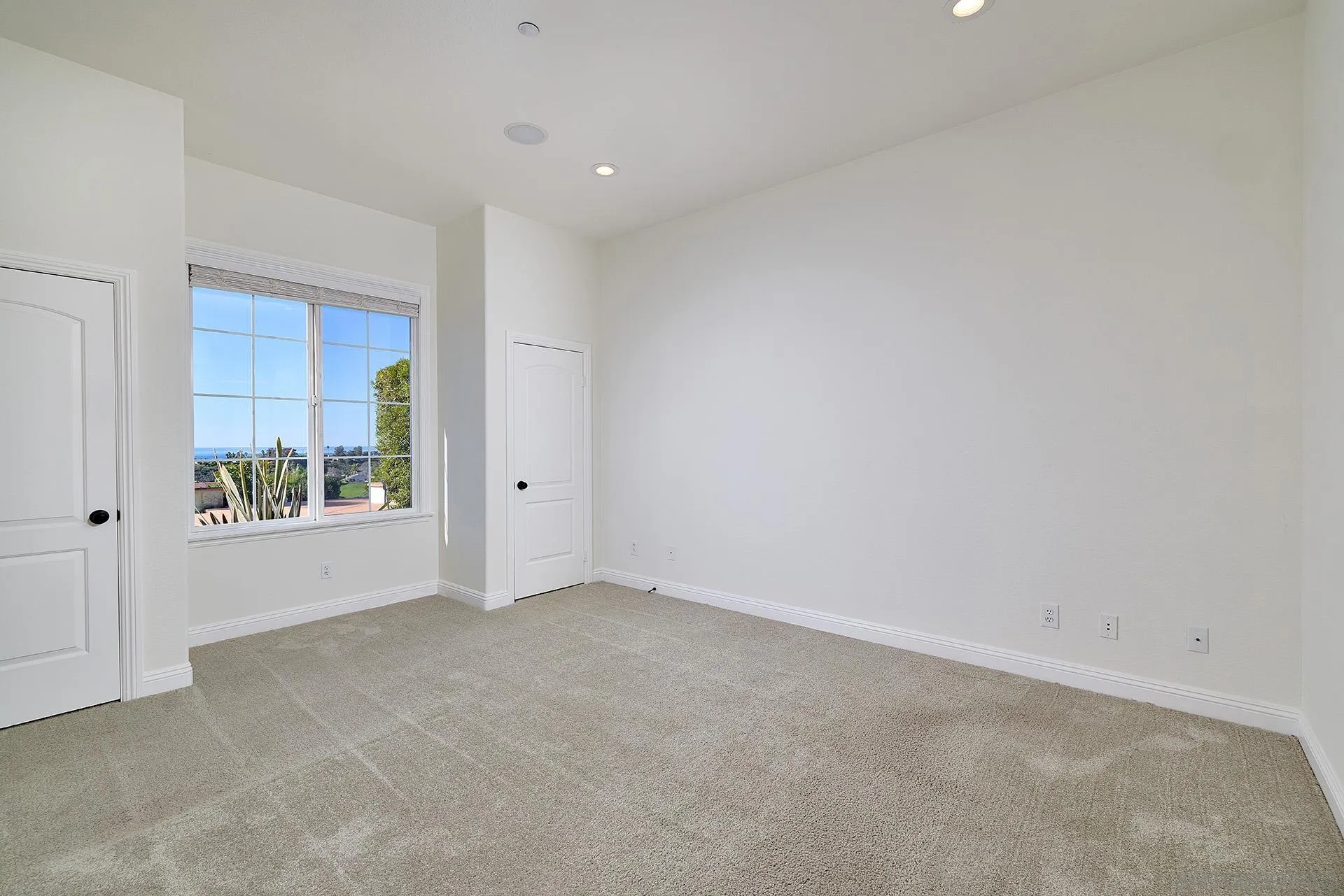1664 Aryana Drive Encinitas, CA 92024 - Photo 17 of 38 a view of an empty room with a window