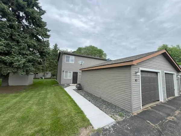 $175,000 | 333 Odanah Avenue, Unit 4A, New Richmond, WI 54017